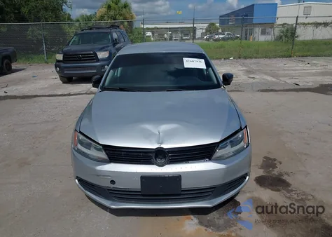 2014 Volkswagen Jetta 2.0L S из США, поврежденный, VIN 3VW2K7AJ0EM293919